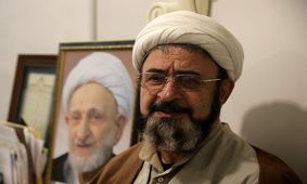 واکنش فرزند آیت‌الله بهجت به حادثه درمانگاه قم: طلبه تا وقتی خودش را مهذب نکرده، نباید وارد این مسائل شود