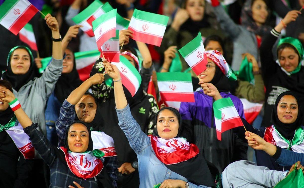 می‌گویند مسئله شرعی وجود دارد؛ چطور در کنسرت‌ها بانوان حضور دارند؟!/ ویدئو