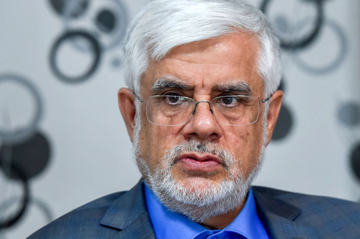 عارف: رفتارهای پوپولیستی مانع تحقق اهداف دهه چهارم شد/ دیگر مار در آستین پرورش نمی‌دهیم