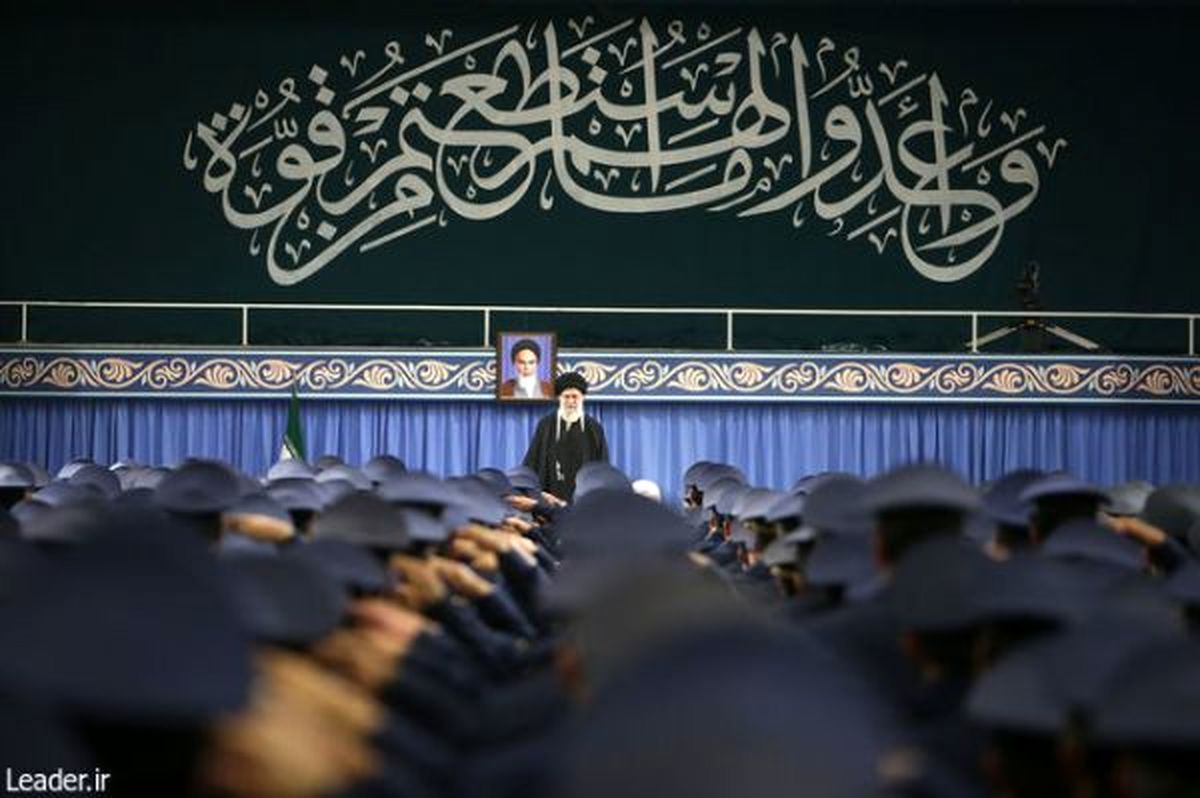 با چشم بدبینی به اروپایی ها نگاه کنید/ نباید راهپیمایی22 بهمن به مظهر اختلاف و درگیری تبدیل شود