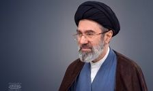  پیام رهبر انقلاب به مناسبت روز پاسداشت زبان فارسی و بزرگداشت حکیم ابوالقاسم فردوسی/ مفاهیم انسان‌ساز، سلحشورانه و قرآنیِ شاهنامه، همه‌ اقوام و اقشار ایران را در حفظ هویت، اصالت و استقلال خود و مبارزه با «ضحّاک‌وَشانِ» متجاوز، همدل و همراه و همساز می کند