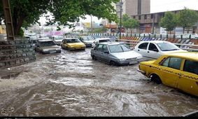 "آب‌گرفتگی" داستان تکراری خرم‌آباد؛ خیابان‌هایی که رودخانه شدند