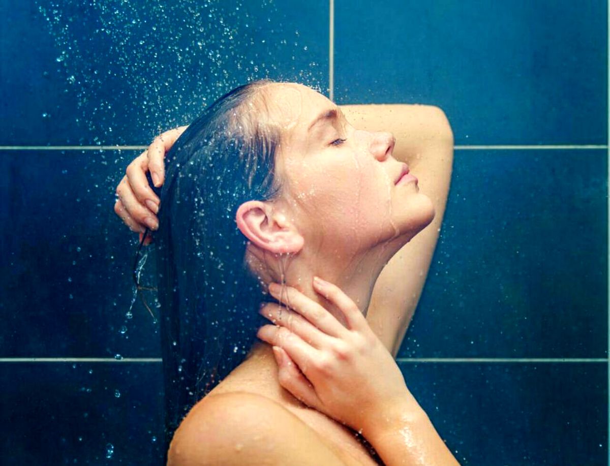 ایستاده دوش نگیرید