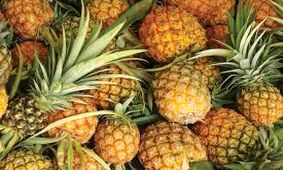 کشف 3 هزار کارتن آناناس از دو تریلر در البرز