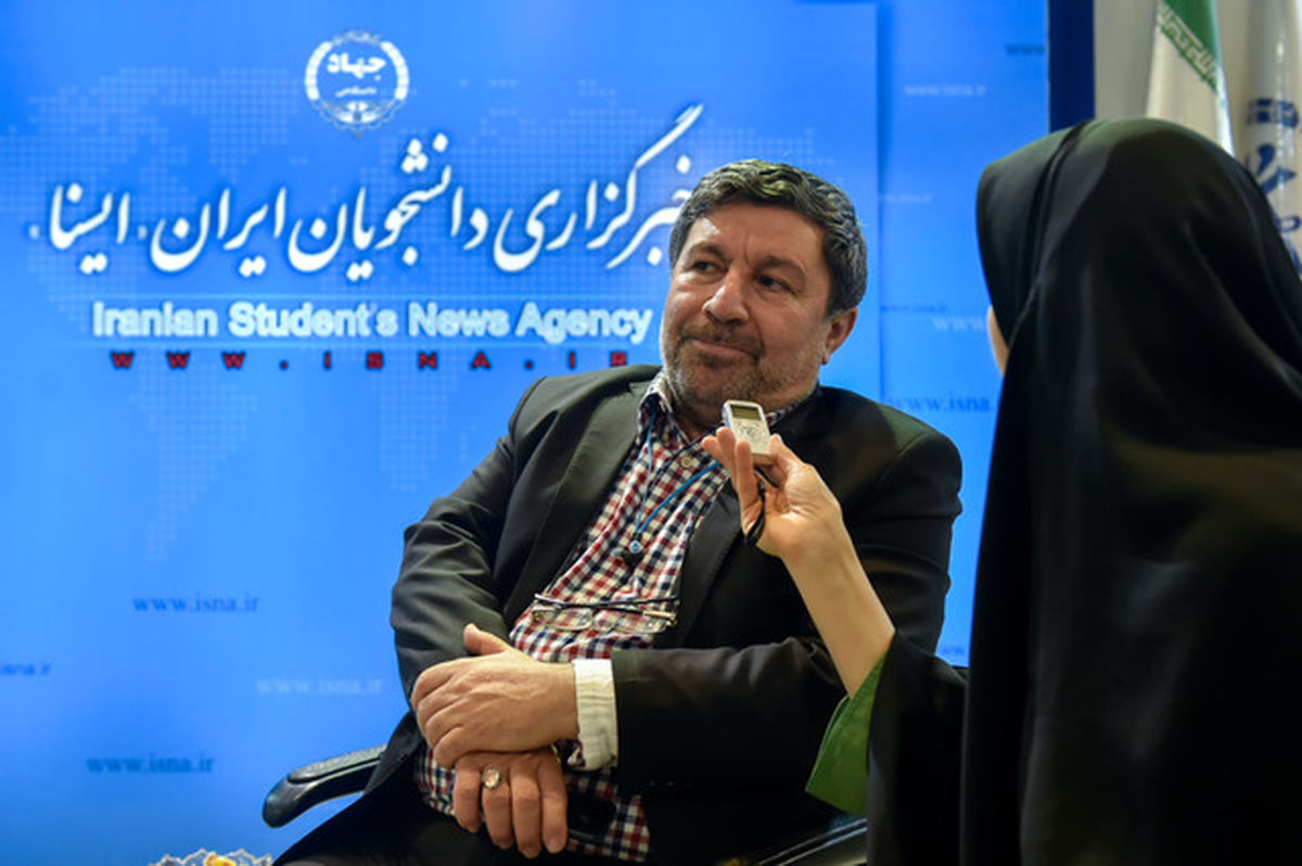 حضرتی: تا زمانی که ارز نیما کاهش نیافته نباید توقع کاهش قیمت‌ کالاها را داشت