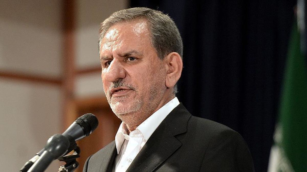 معاون اول رییس جمهور:کشتیرانی جمهوری اسلامی ایران در شرایط تحریم بار سنگینی بر دوش دارد