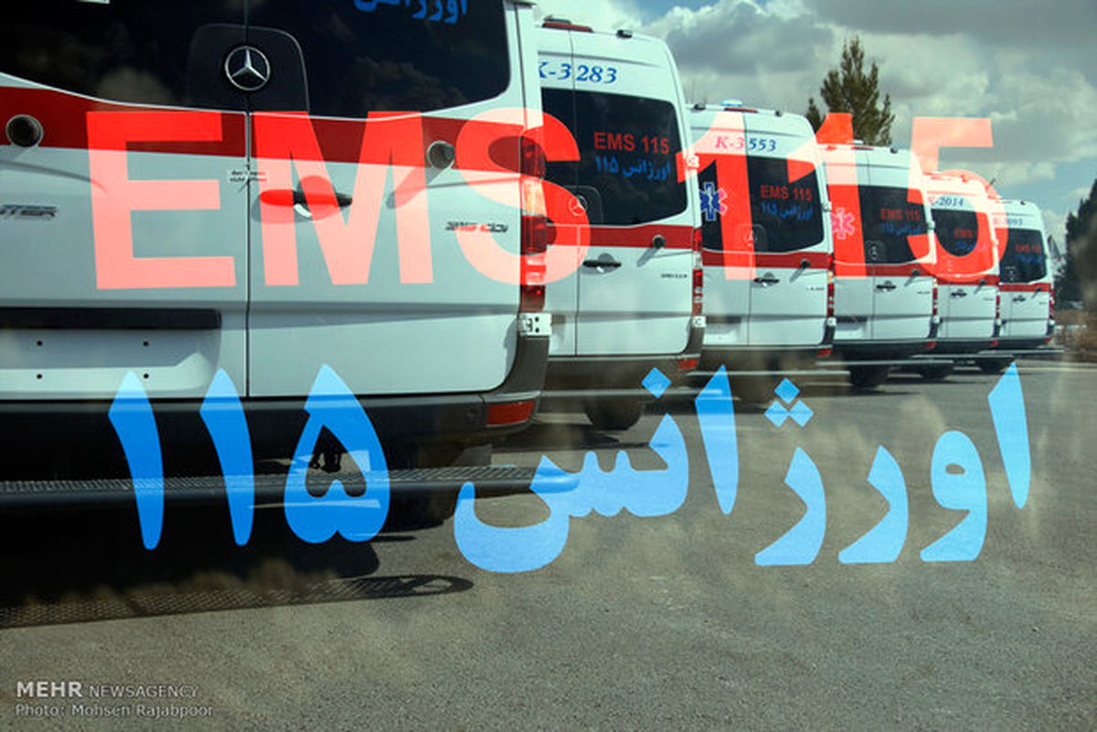 مادر باردار گرفتار در آتش توسط اورژانس قم به بیمارستان منتقل شد