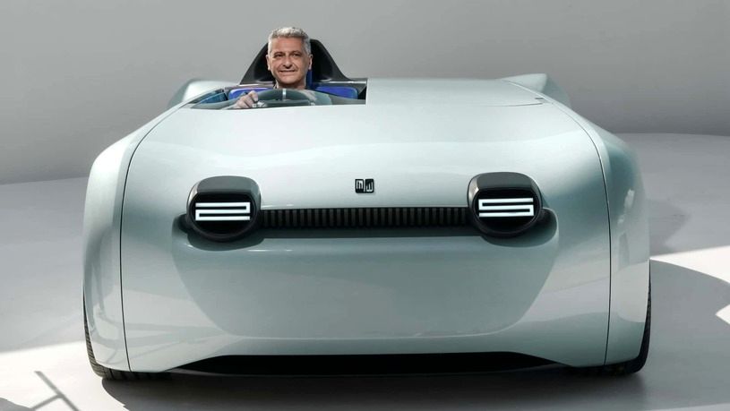 ترایمف تی آر25 مفهومی