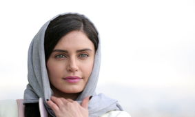 بوشهر گردی الناز شاکردوست به همراه نرگس آبیار+عکس