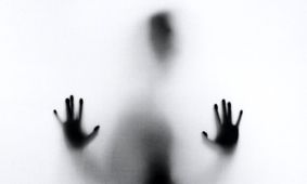 ارواح می‌توانند وسایل را جابه‌جا کنند؟