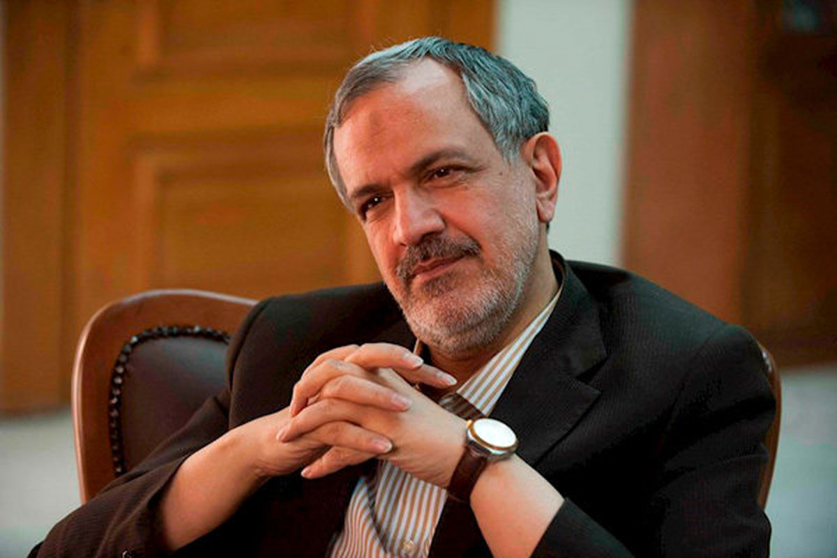 مسجدجامعی: شاهد دستورالعمل جدید رفتن ایرانیان از ایران هستیم! علی دایی برود، خادم هم برود