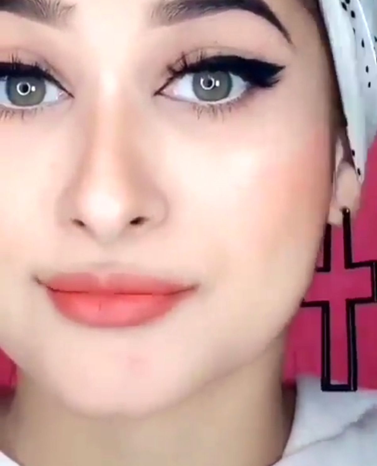 آموزش خط چشم