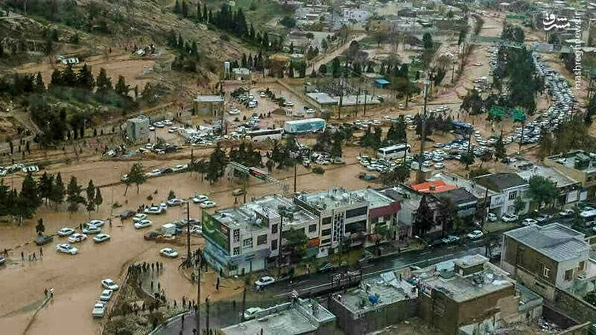 عکس هوایی از شهر سیل‌زده شیراز را ببینید