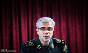 سرلشکر باقری از نمایندگان مجلس تقدیر کرد