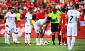 گل اول پرسپولیس به سایپا توسط بشار رسن