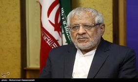 بادامچیان: باید دنبال یک اقدام عملی علیه آمریکا در منطقه و جهان باشیم