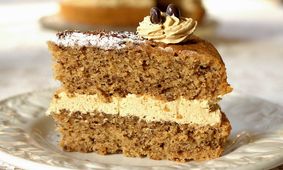 طرز تهیه کیک بافتی اسفنجی