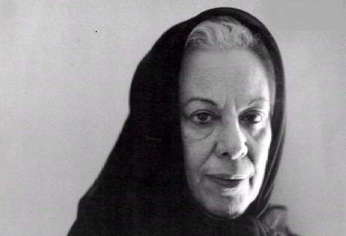 ماجرای زنی که از پختن تخم مرغ عاجز بود و در رادیو دستور آشپزی می‌داد!