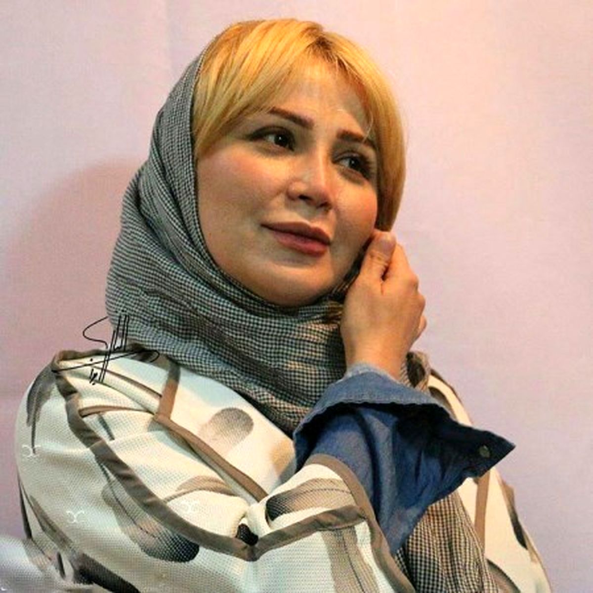 واکنش «سپیده گلچین» به حضور اندی در مراسم ازدواج پسر خاوری