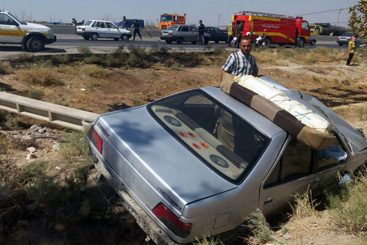سانحه رانندگی در دالاهو یک کشته و ۴ زخمی به جا گذاشت