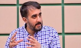 واکنش پویانفر به کابینه پزشکیان: امان از پیرمرد‌های پرحاشیه