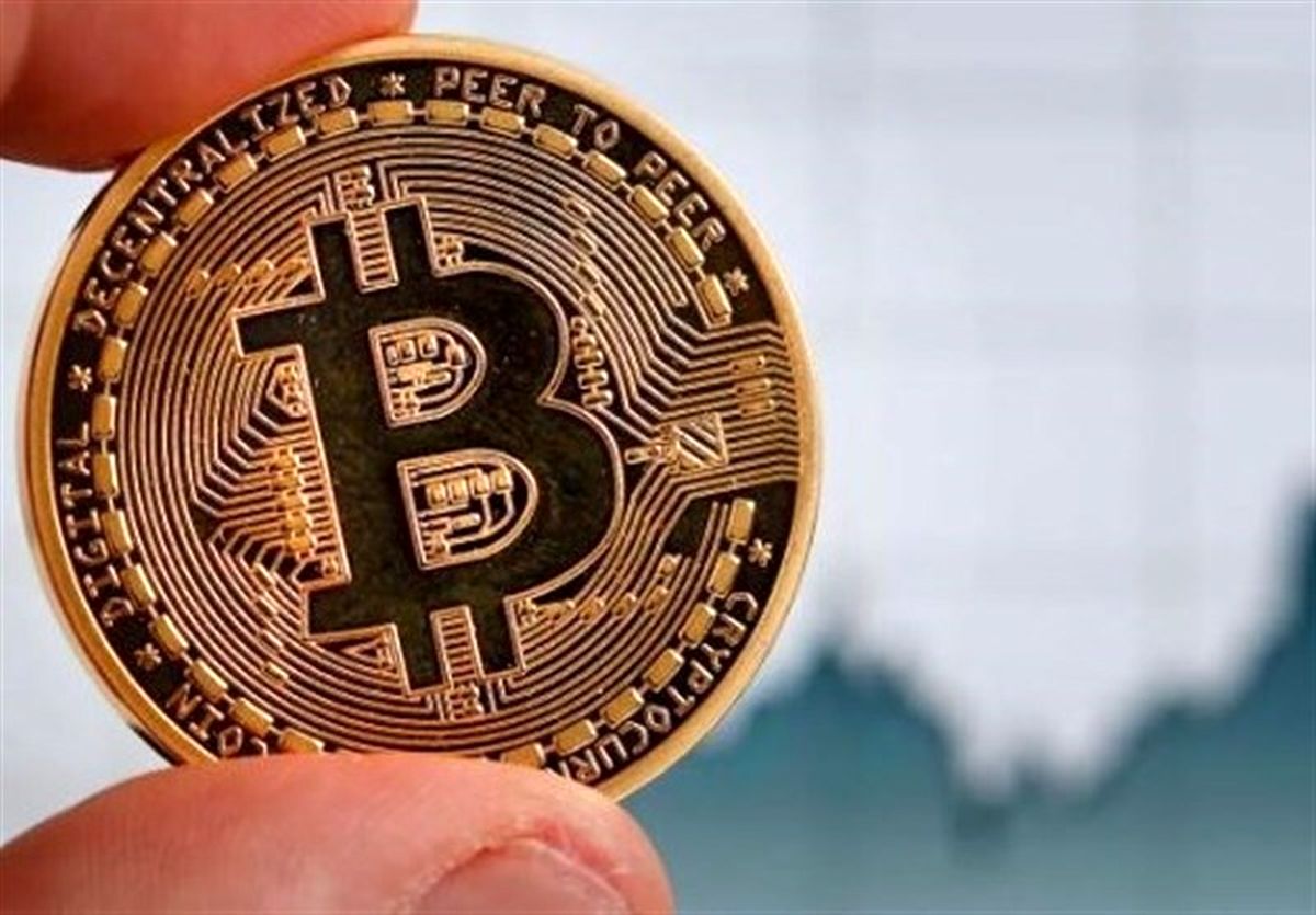 احتمال کاهش قیمت بیت‌کوین تا ۷۱۰۰۰ دلار