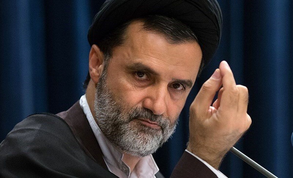 پاسخ یک حقوقدان به انتقاد نبویان از ظریف با رسم شکل!

