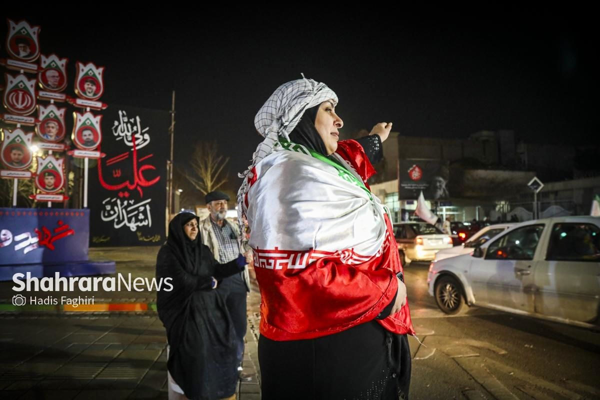 سپاه: ملت سرافراز ایران، نگران میدان نباشید، به حضور در خیابان ها با قدرت ادامه دهید/ دشمن با نشر اخبار ضد و نقیض به دنبال فرار از شکست‌های میدانی است
