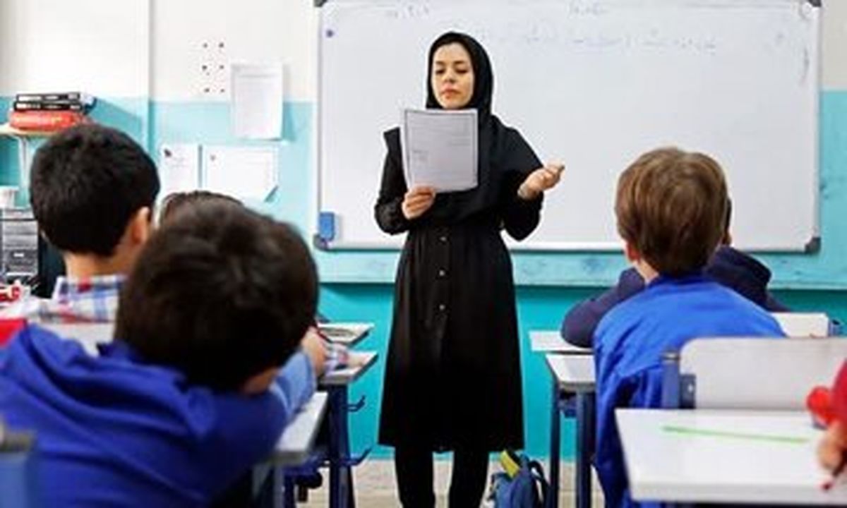 هدیه دولت به معلمان امشب واریز می‌شود
