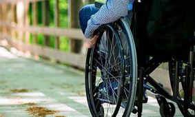 والدین معلولان از مالیات حقوق معاف هستند اما خود معلول نه