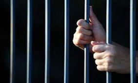 فرماندار: آتش‌سوزی در زندان گرمسار مهار شد/ حادثه ربطی به جنگ نداشت