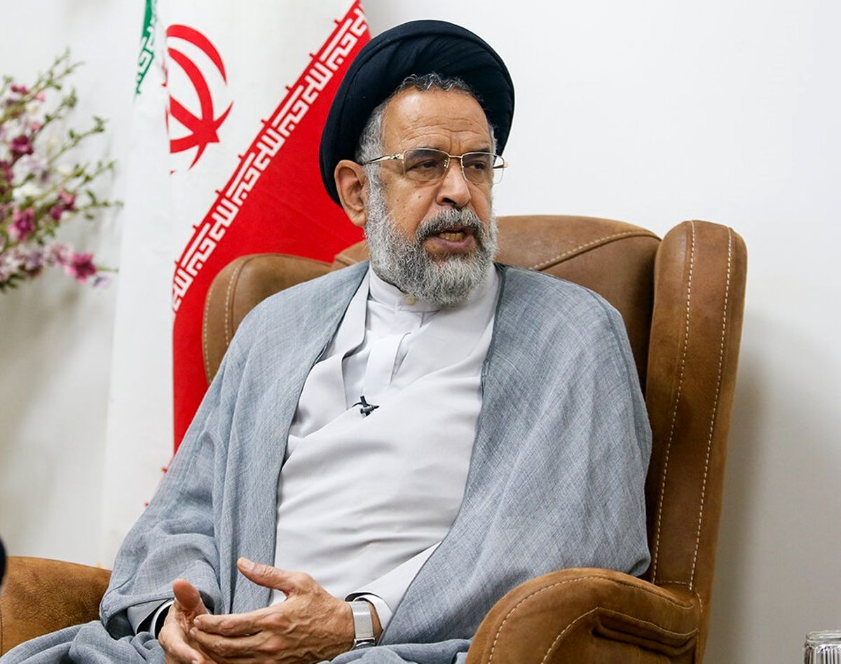 روحانی به تذکر بنزینی وزارت اطلاعات توجه نکرد/ قهر با صندوق رأی برای مردم عایدی ندارد

