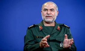  دشمنان تلاش می کنند با ایجاد شک و تردید، حس بدبینی به نظام را در میان مردم رقم بزنند

