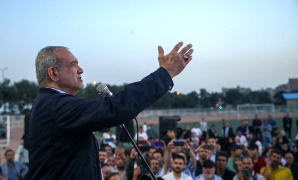 پزشکیان: بنزین 20 هزار تومانی از زبان من فیک است/ ویدئو