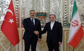 استقبال عراقچی از فیدان در تهران
