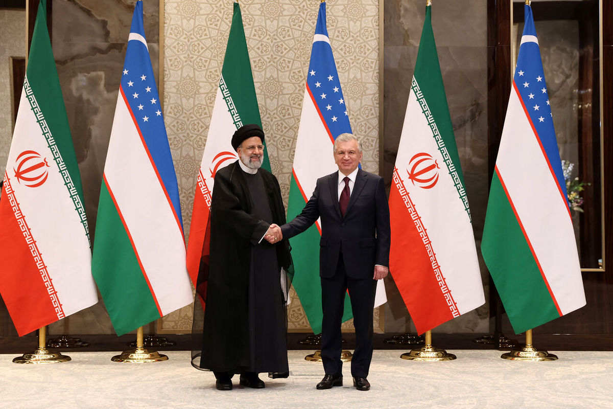 تهران و تاشکند ۱۷ سندهمکاری امضا کردند

