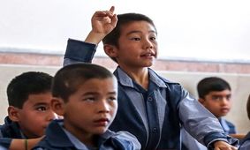 دانش‌آموزان افغانستانی مدارس مشهد را قرق کردند!
