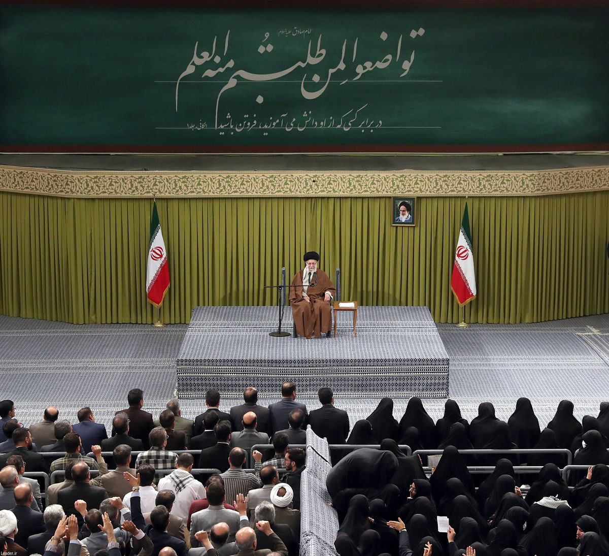 نوجوانانی که ما در آموزش و پرورش داریم، مصالح بنیادی نظام را بشناسند/ جبهه‌ دوست و دشمن کشورشان را بشناسند