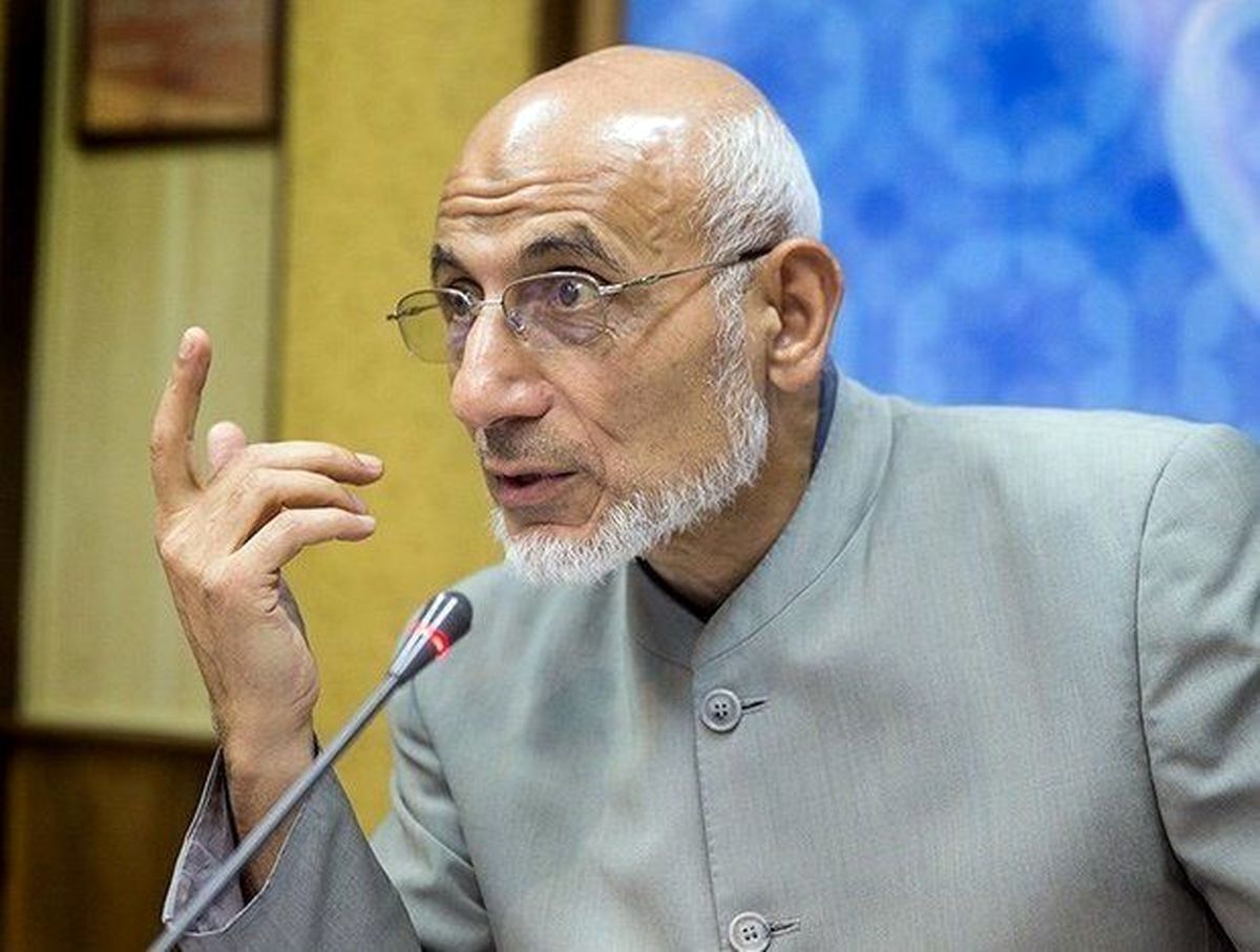 میرسلیم: حجاب داشته باشید امنیت خودتان بهتر می‌شود/ بی حجابی در دانشگاه باعث غافل شدن از درس می‌شود/ ویدئو 