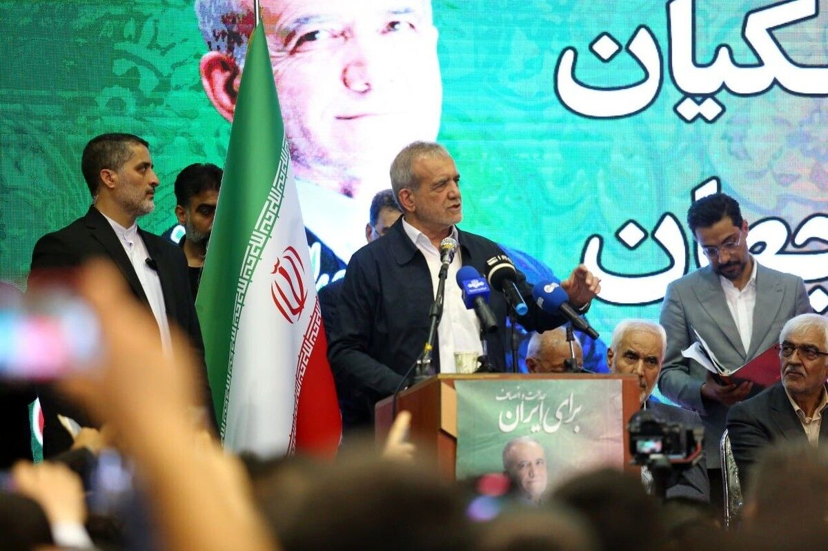 اولین واکنش مسعود پزشکیان پس از پیروزی در انتخابات/ عکس


