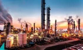 روایتِ آرام یک صنعت زیر فشار؛ وقتی کار، پاسخِ جنجال می‌شود