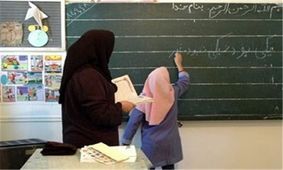 بیش از ۳۵ هزار معلم جدید، حکم استخدام می‌گیرند