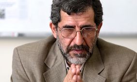  تضمین عدم حمله مجدد، پیش شرط مذاکره نیست بلکه نتیجه مذاکره است/ دیپلماسی به هیچ وجه نشانه ضعف نیست/ در حال حاضر اسرائیل یکایک فرماندهان و دانشمندان موشکی و هسته‌ای ما را شناسایی و ترور می‌کند، همان کاری که در عراق پس از فروپاشی نظام بعث کرد