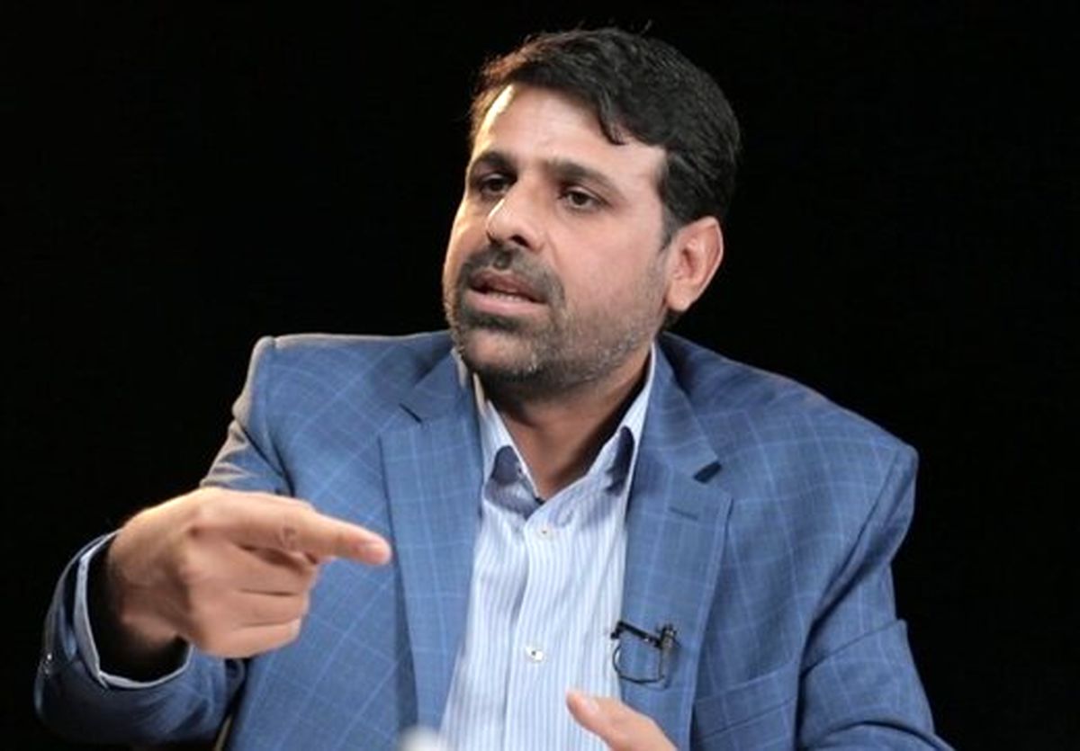  می‌گویند در تهران جوی خون راه افتاده است/ صدا و سیمای ما خواب است/ جنبش کنونی آن قدر که دارد بازنمایی می شود نیست، البته باید آن را ببینیم و ریشه هایش را بشناسیم

