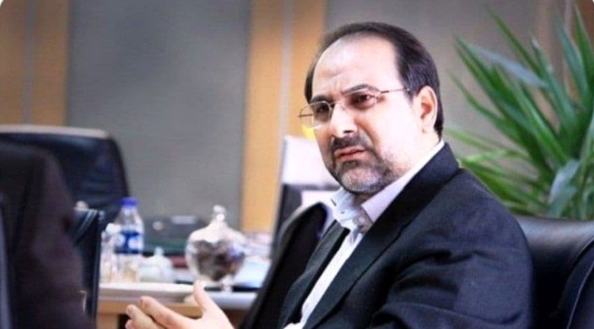 مخبر دزفولی رئیس دانشگاه آزاد می‌شود؟