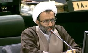 سلیمی: نمی‌دانیم چرا بحث افزایش نرخ ارز و قیمت بنزین را مطرح می‌کنند؟!