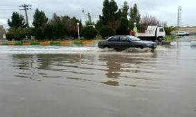 بارش شدید باران و جاری شدن سیل در روستای «تختان» دهلران/ ویدئو