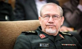 سرلشکر رحیم صفوی: دشمن قصد تأثیر روی عزم مردم با تحریم و محاصره دارد
