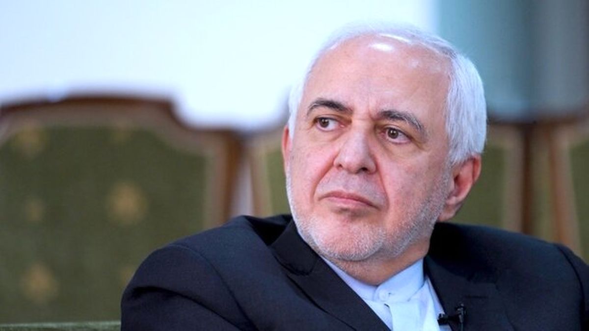 ظریف راهی سوئیس شد

