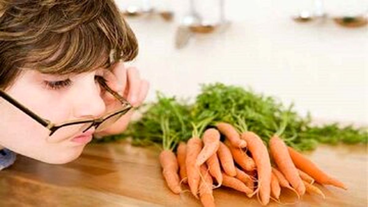 این مواد غذایی به سلامت چشم ها کمک می کنند